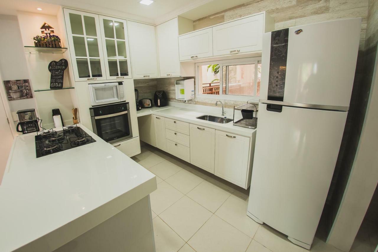 Condominio Proximo Ao Park Aquatico Акірас Екстер'єр фото